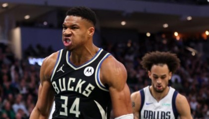 足球投注-双核崛起！字母哥再开MVP模式 利拉德关键时刻无解